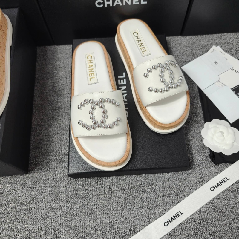 Ch*el slippers
